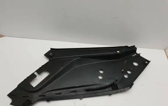 Volvo XC90 Radiator trim 31442734