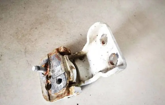 Ford Transit Rear door lower hinge