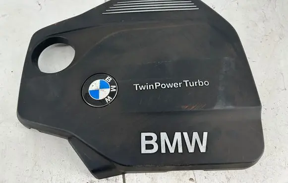 BMW 3 F30 F35 F31 Engine cover (trim) 8514202 162083
