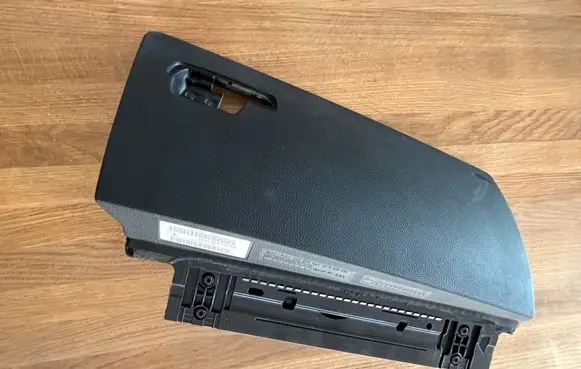 BMW 3 E92 E93 Glove box 6955430 715133810 71513120109