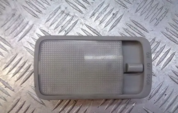 Toyota Avensis Verso Headlining lighting console trim 