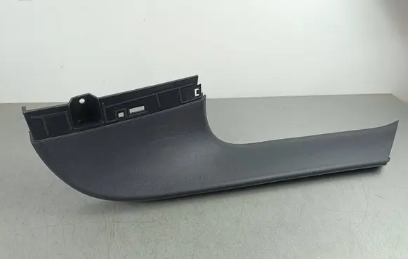 KIA EV6 Tailgate trim 81740CV000