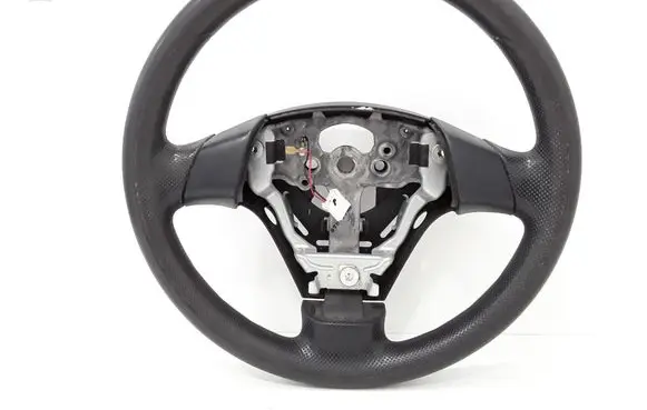 Mazda 3 I Steering wheel