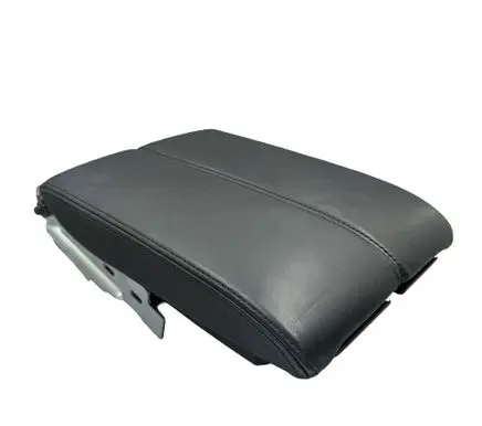 Volkswagen Touareg II Armrest 7P6864207B