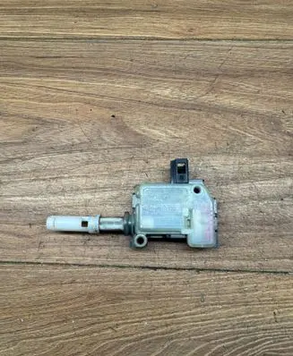 Audi A4 S4 B9 8W Tailgate boot lock/latch motor 4B9962115C