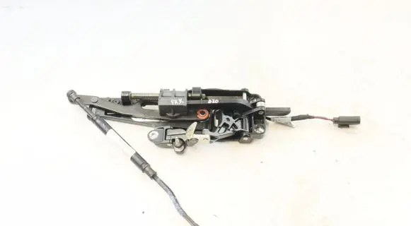 BMW M6 Convertible roof lock/latch 7123312 54347123312 8263825