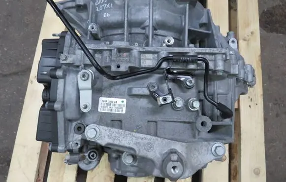 Ford Kuga II Automatic gearbox FV4R7000AB 24101405 055502