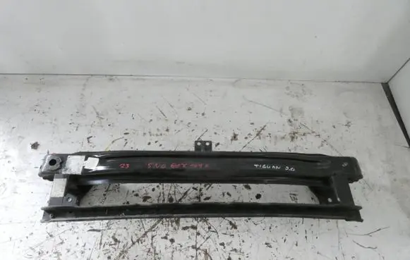 Volkswagen Tiguan Front bumper support beam 5N0807109F