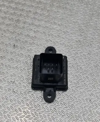 Ford Transit - Tourneo Connect Glow plug pre-heat relay JX6112B533AB