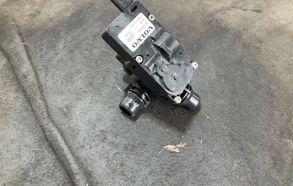 Volvo XC40 Electric auxiliary coolant/water pump 32339142 AEJB9 221203