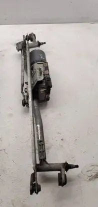 Front wiper linkage and motor