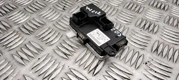 Mercedes-Benz E W212 Heater blower motor/fan resistor A2128702110