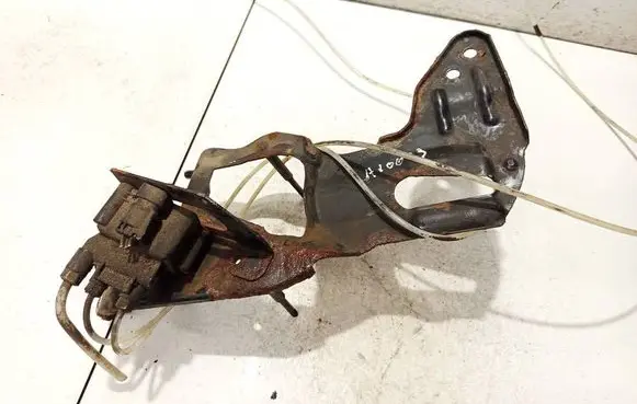 Mercedes-Benz R W251 Turbo solenoid valve a2513200156