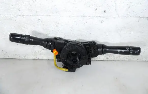 Peugeot 107 Other switches/knobs/shifts 17F001
