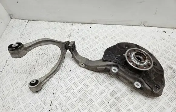 Mercedes-Benz E W238 Front wheel hub A2053800