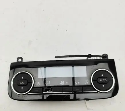 Maserati Levante Interior fan control switch 670134469