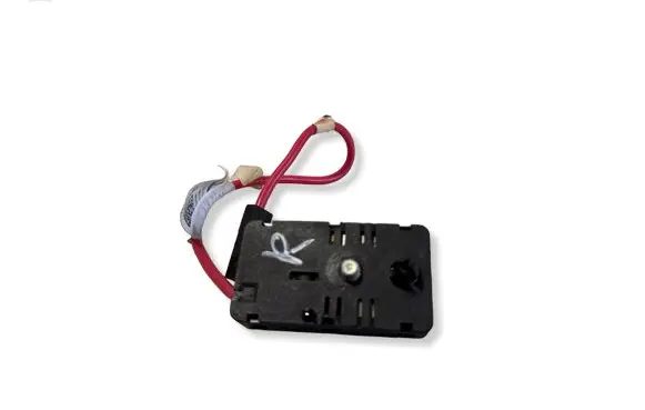 Tesla Model 3 Aerial antenna amplifier 150942100B