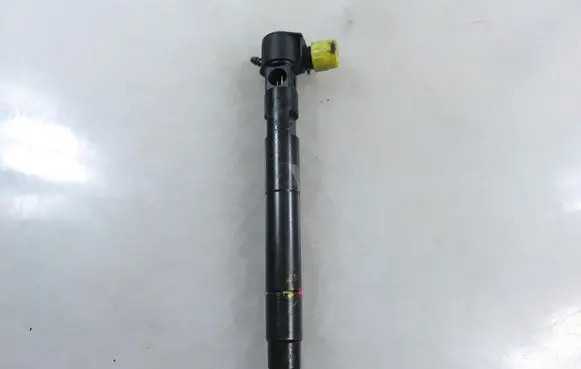 Chevrolet Cruze Fuel injector 28264952 25183185
