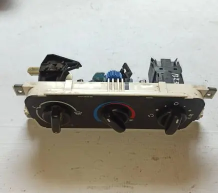Ford Transit Climate control unit YC1H18K391BD yc1h18d451a