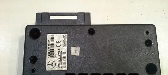 Mercedes-Benz S W140 Engine control unit/module 2208200985