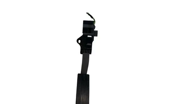 Mercedes-Benz B W246 W242 Accelerator throttle pedal A2463001404