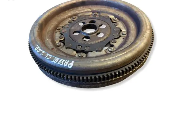 Volkswagen PASSAT CC Dual mass flywheel 415074009