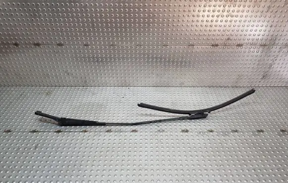 Audi A6 S6 C7 4G Front wiper blade arm S26370438 4G1955408B