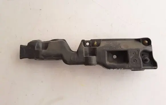 Renault Scenic III - Grand scenic III Fender mounting bracket