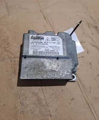 Citroen C4 I Airbag control unit/module 603726100