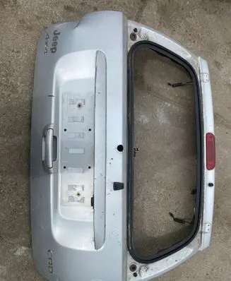 Jeep Grand Cherokee (WJ) Tailgate/trunk/boot lid