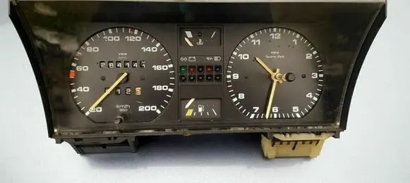 Volkswagen Jetta II Speedometer (instrument cluster) 191919033CC