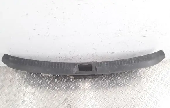 Nissan Qashqai Trunk/boot sill cover protection 84992JD000 84992JD00A