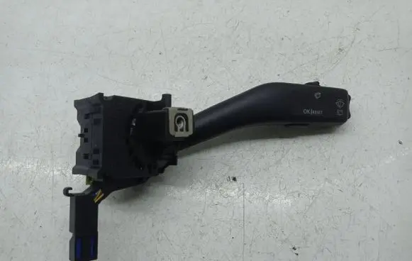Volkswagen Touran I Wiper control stalk 1K0953519A