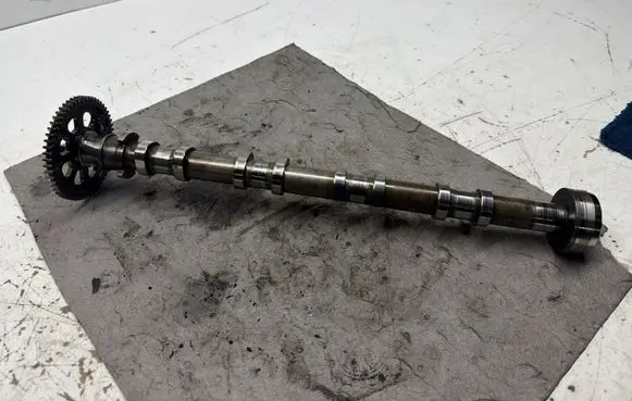 Volvo V60 Camshaft 31401336