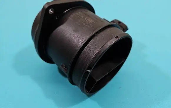 Land Rover Discovery Sport Mass air flow meter 0280218307 IMPRK1475356