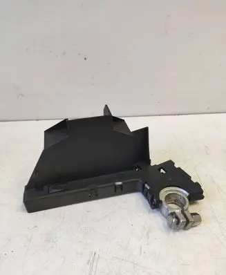 Audi A1 Positive cable (battery) K98J4590
