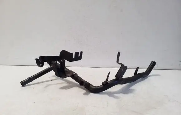 Audi A3 S3 8L Engine coolant pipe/hose 038121065A