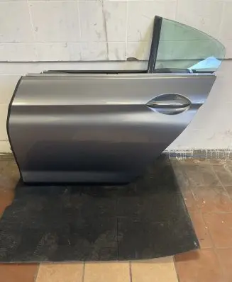 BMW 6 F06 Gran coupe Rear door