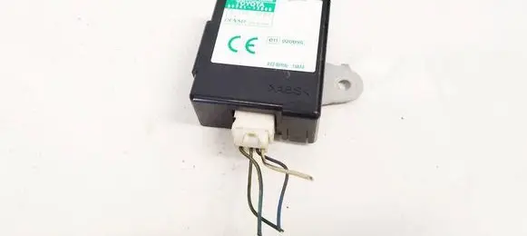 Toyota Corolla Verso E121 Door control unit/module 8974113040