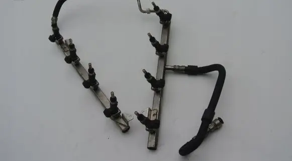 BMW M3 Fuel main line pipe 7837284