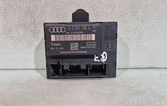 Audi Q7 4L Door control unit/module 4L0907290A 4L0910290A