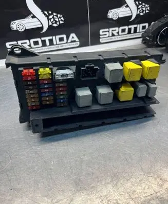 Mercedes-Benz Sprinter W906 Fuse module A9065450401
