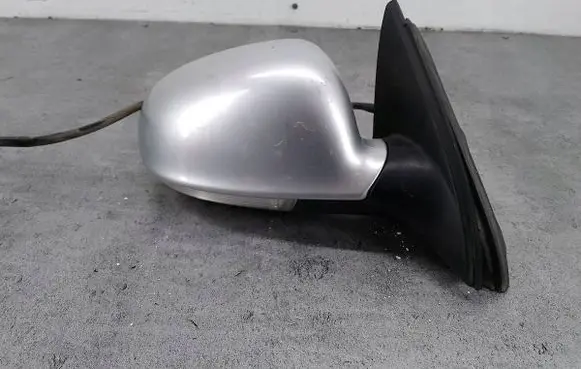 Volkswagen Jetta V Front door electric wing mirror 1K585793
