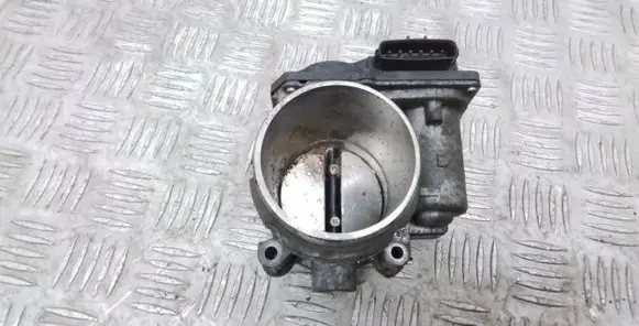 Volvo S90, V90 Throttle valve 31465575