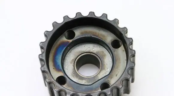 Volkswagen Caddy Crankshaft pulley 04L105263C