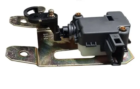 Volkswagen Touareg I Tailgate boot lock/latch motor 7L6827425