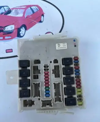 Nissan Pathfinder R51 BSM Control unit 284B6EB301 5L08 0688