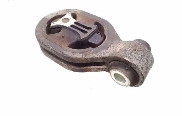Nissan Pulsar Engine mount bracket A8653110A