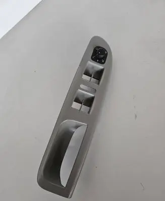 Volkswagen PASSAT B6 Front door interior handle trim 3C1867171