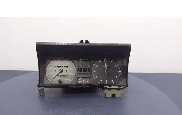 Speedometer (instrument cluster)
